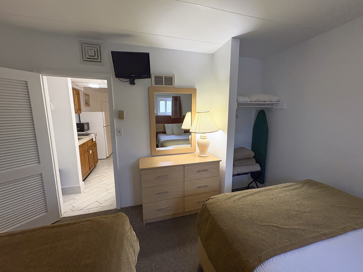 2 Room Efficiency Suite